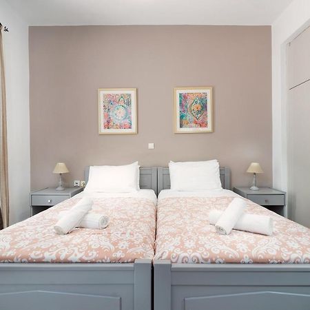 Aptera Beach Apartment คาโตดารัตโซ ภายนอก รูปภาพ